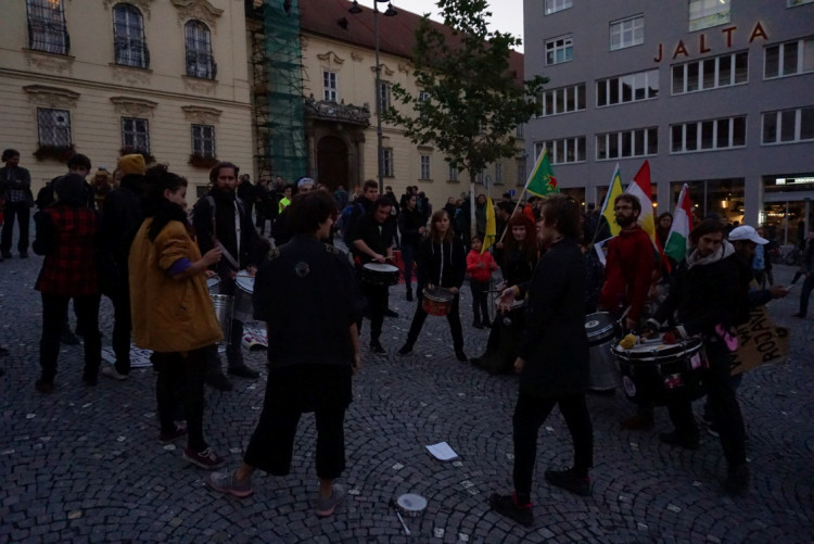 V Brně se demonstrovalo proti podpoře turecké ofenzívy v severní Sýrii