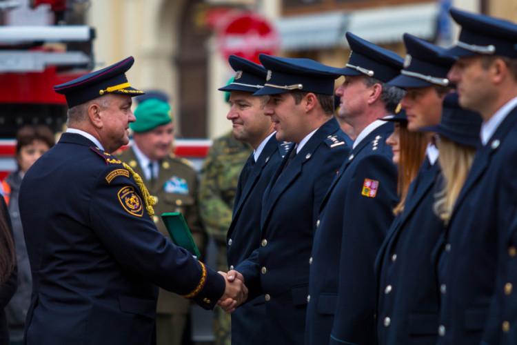 V Liberci oslavili hasiči 110 své základny
