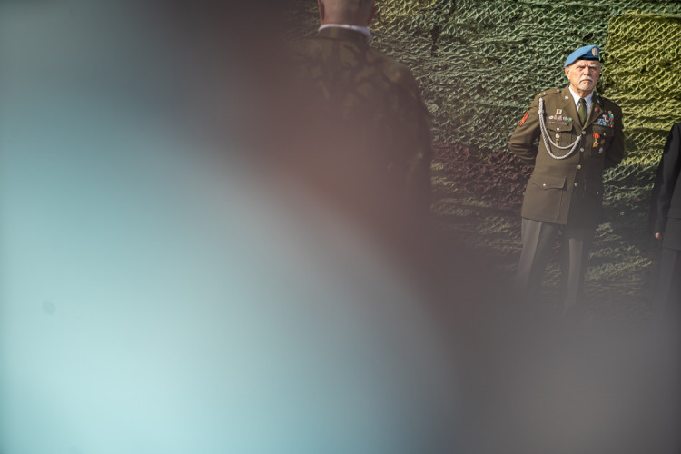 FOTO: Vojenská přehlídka v Českých Budějovicích