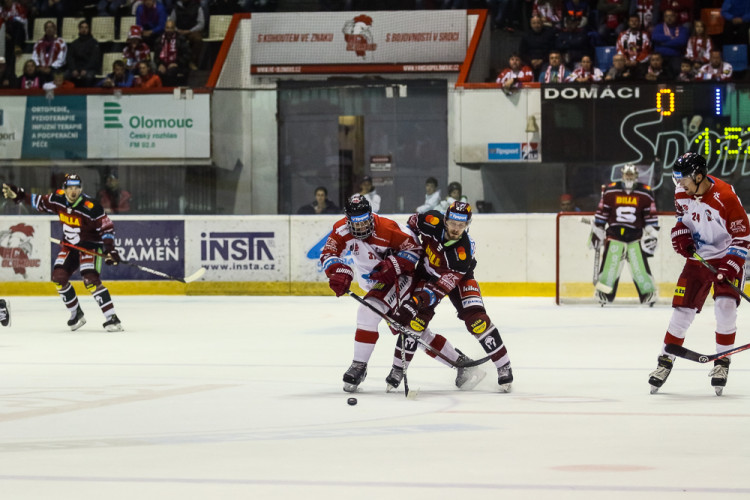 FOTOGALERIE: Mizérie Mory pokračuje. Spartě doma nedala gól a dvakrát inkasovala ve vlastní přesilovce