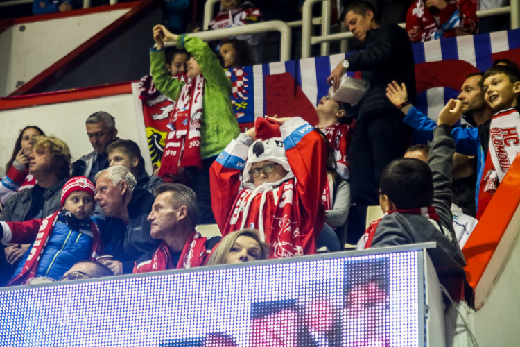 FOTOGALERIE: Mizérie Mory pokračuje. Spartě doma nedala gól a dvakrát inkasovala ve vlastní přesilovce