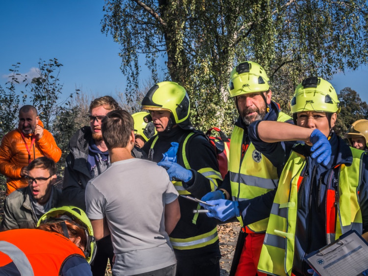 FOTOGALERIE: Podívejte se na fotky z velkého cvičení záchranných složek v Olomouci