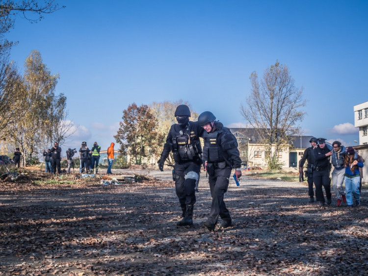 FOTOGALERIE: Podívejte se na fotky z velkého cvičení záchranných složek v Olomouci