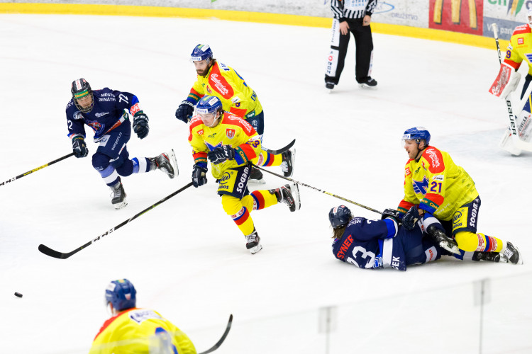 Motor se nadřel, ale proti Benátkám si připsal devátou výhru v řadě