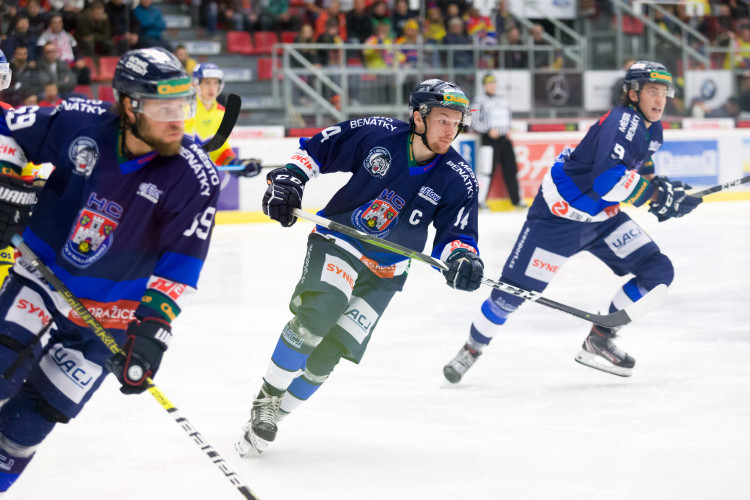 Motor se nadřel, ale proti Benátkám si připsal devátou výhru v řadě