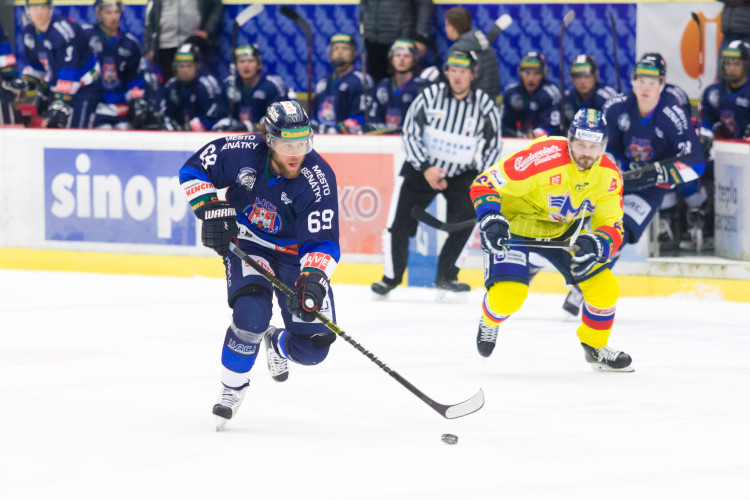 Motor se nadřel, ale proti Benátkám si připsal devátou výhru v řadě