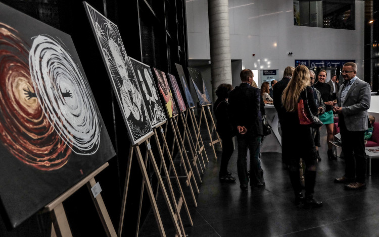 Vernisáž výstavy Souzvuk hudby a malby
