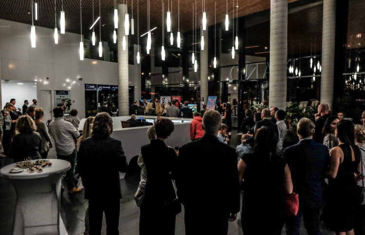 Vernisáž výstavy Souzvuk hudby a malby