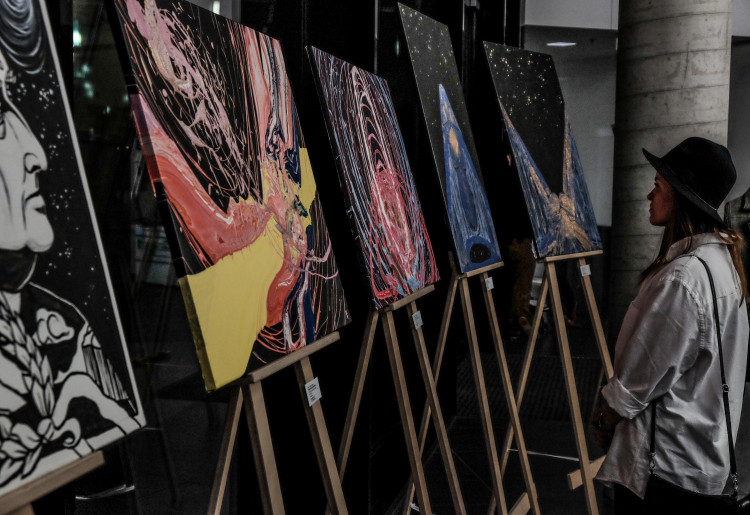 Vernisáž výstavy Souzvuk hudby a malby