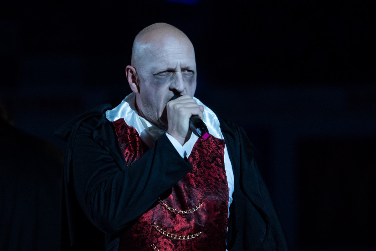 Tygři porazili Vítkovice v hallooweenském utkání 3:2