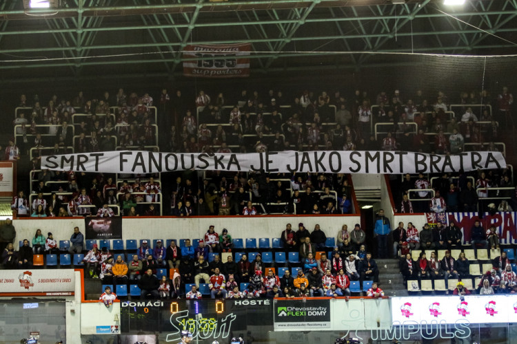 FOTOGALERIE: Devátá prohra z deseti zápasů. Olomouc doma padla s předposledním Zlínem