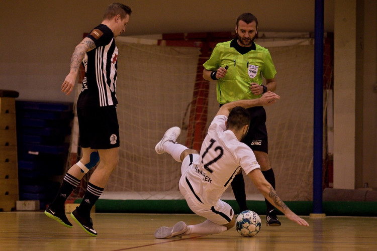 Futsalisté Dynama porazili tým Liberce