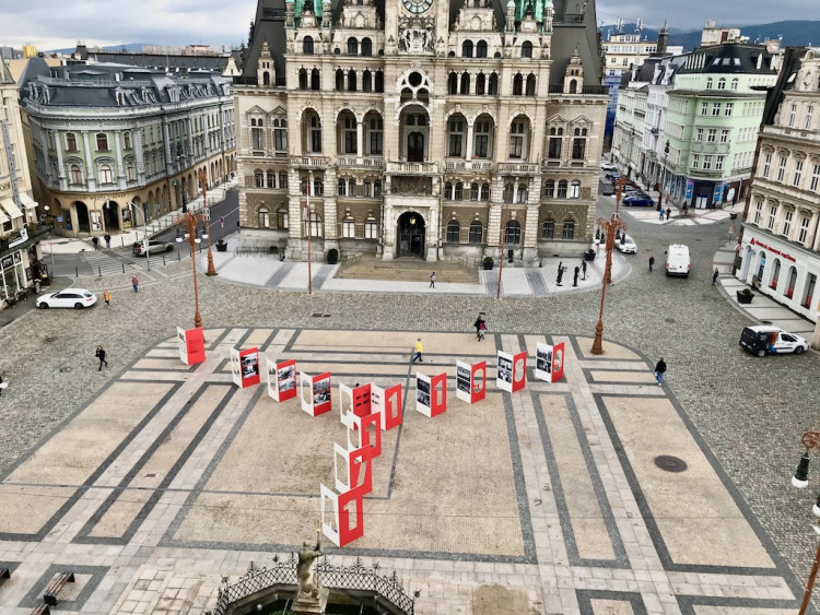 Výstava k třiceti letům od revoluce