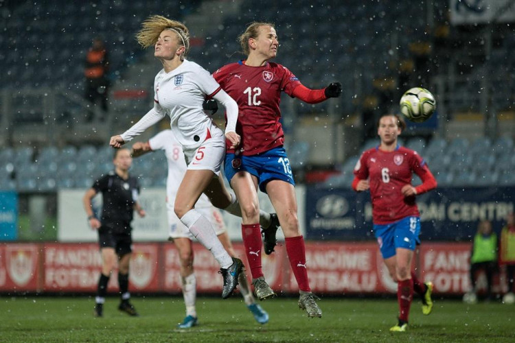 Fotbalistky podlehly v přípravě Angličankám.