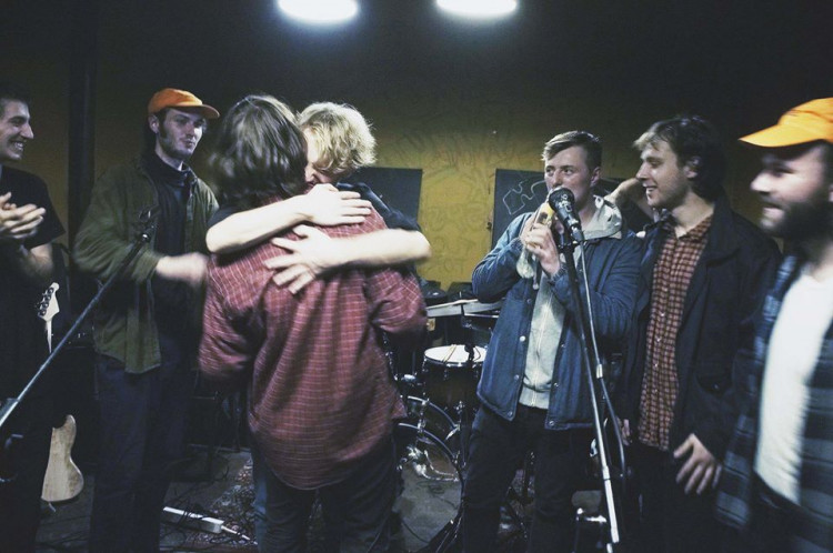 "Vyhořelá" kapela Acute Dose křtila desku v klubu Mýdlo