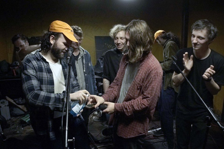 "Vyhořelá" kapela Acute Dose křtila desku v klubu Mýdlo