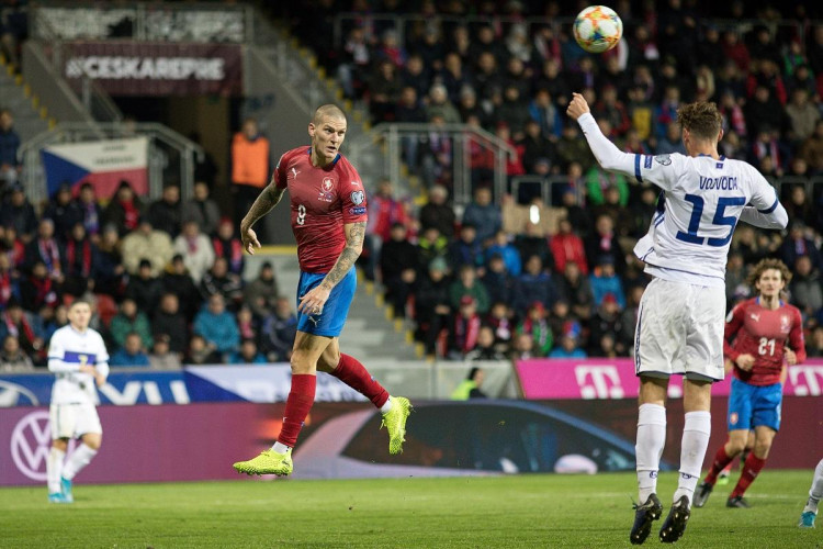 Česká reprezentace porazila Kosovo.