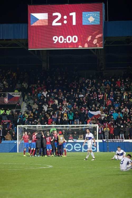  Česká reprezentace porazila Kosovo.