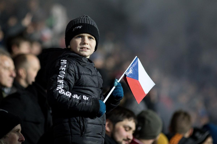  Česká reprezentace porazila Kosovo.