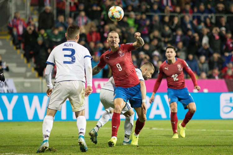  Česká reprezentace porazila Kosovo.