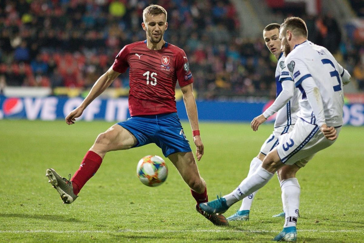  Česká reprezentace porazila Kosovo.