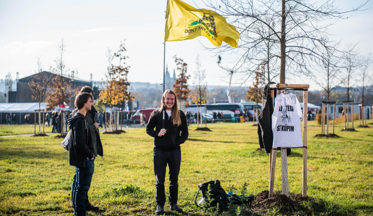 FOTOGALERIE: Demonstrace na Letné