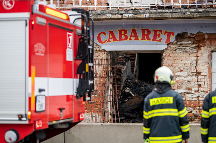 Požár bývalého Cabaretu způsobil škodu za milion