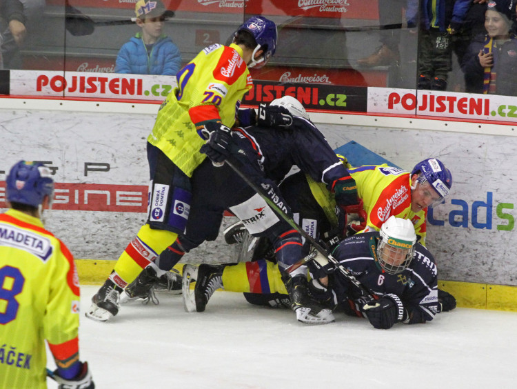 Motor vévodí Chance lize. Tentokrát porazil Chomutov