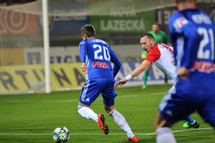 FOTOGALERIE: Sigma remizovala doma se Slavií 0:0, ta ztratila body poprvé po osmi zápasech