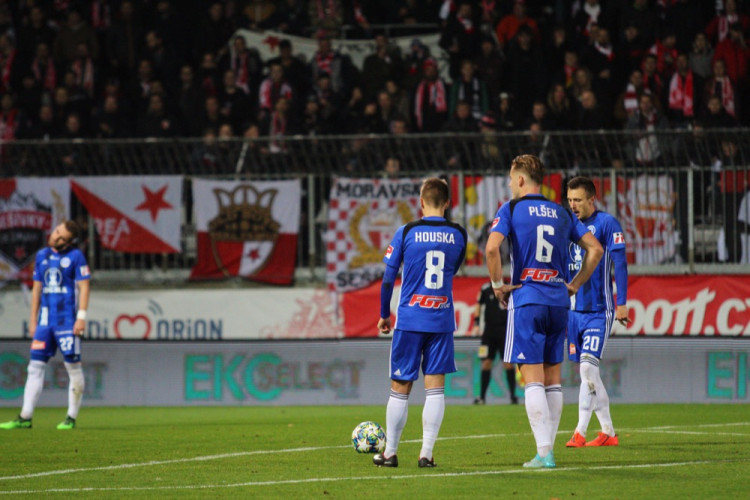 FOTOGALERIE: Sigma remizovala doma se Slavií 0:0, ta ztratila body poprvé po osmi zápasech
