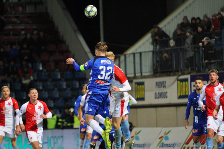 FOTOGALERIE: Sigma remizovala doma se Slavií 0:0, ta ztratila body poprvé po osmi zápasech