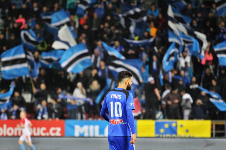 FOTOGALERIE: Sigma remizovala doma se Slavií 0:0, ta ztratila body poprvé po osmi zápasech