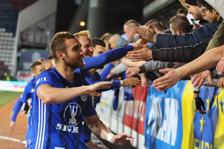 FOTOGALERIE: Sigma remizovala doma se Slavií 0:0, ta ztratila body poprvé po osmi zápasech
