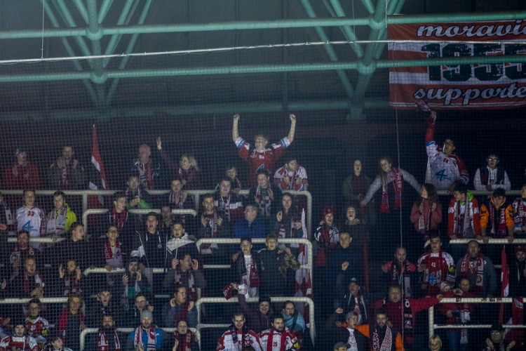 FOTOGALERIE:  Liberec skolil na domácím ledě Moru gólem v poslední minutě