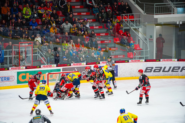 ČEZ Motor České Budějovice vs LHK Jestřábi Prostějov