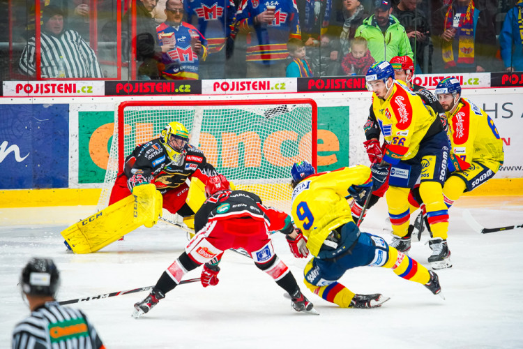 ČEZ Motor České Budějovice vs LHK Jestřábi Prostějov