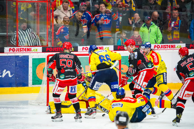 ČEZ Motor České Budějovice vs LHK Jestřábi Prostějov