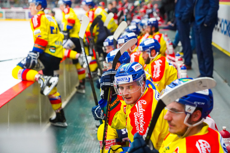 ČEZ Motor České Budějovice vs LHK Jestřábi Prostějov