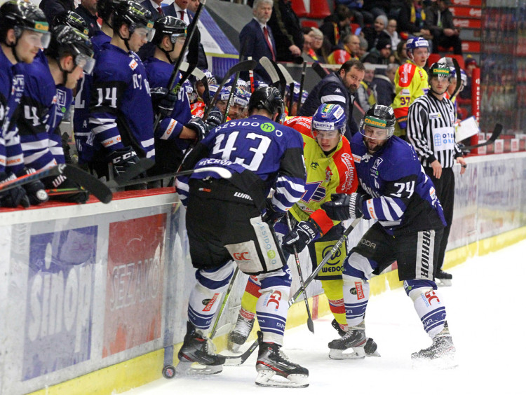 Hokejová nadstavba začala pro Motor vítězně