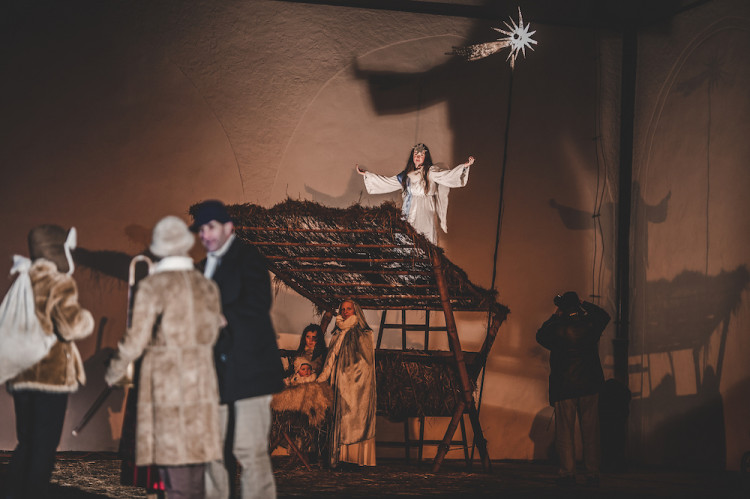 Příběh zrození Ježíše Krista vidělo zaplněné Piaristické náměstí