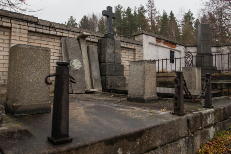 Hejnický hřbitov nabízí hroby k adopci a zájem je nemalý