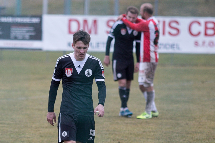 Vysoká porážka na úvod přípravy