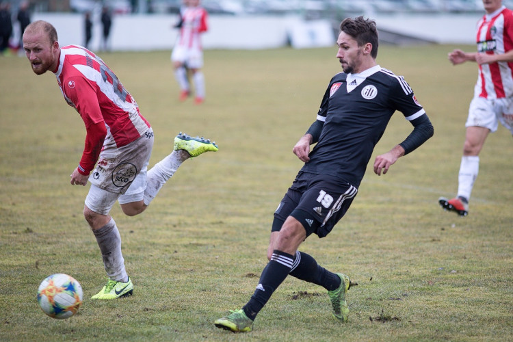 Vysoká porážka na úvod přípravy