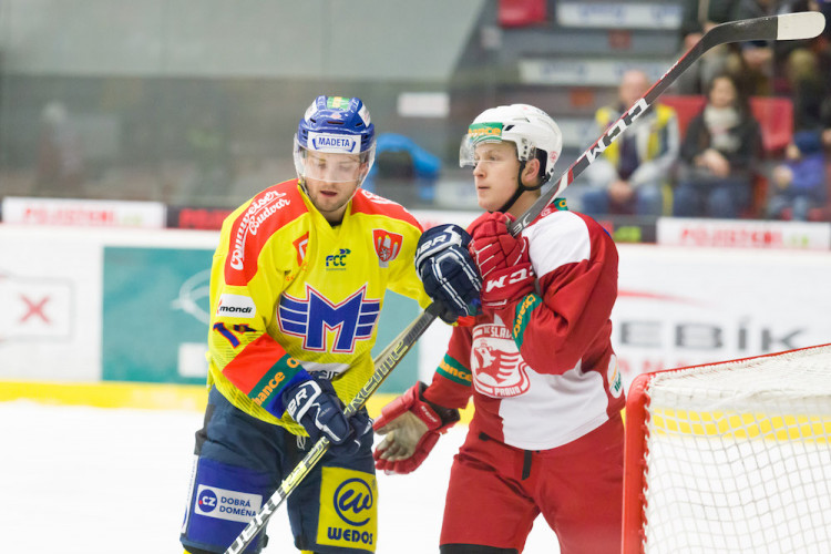 Motor proti Slavii uhrál jenom bod, s Pražany prohrál po prodloužení