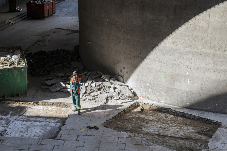 Demolice Transgasu jde do finále.