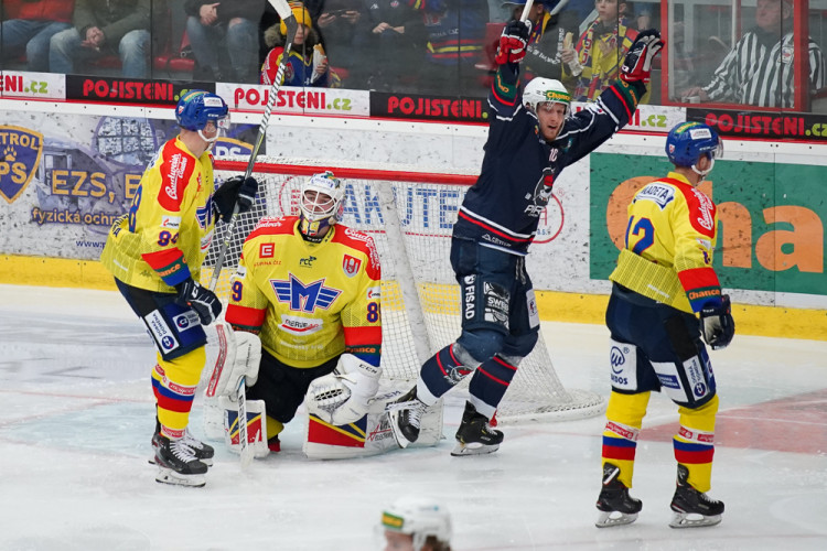 ČEZ Motor České Budějovice vs Piráti Chomutov