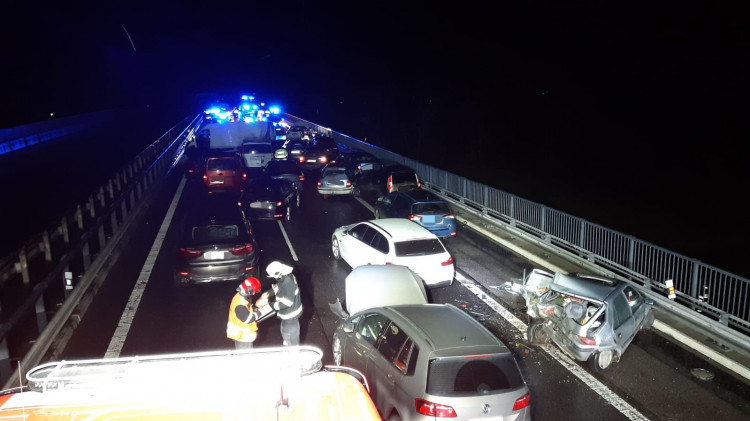 Hromadná nehoda u Svijan