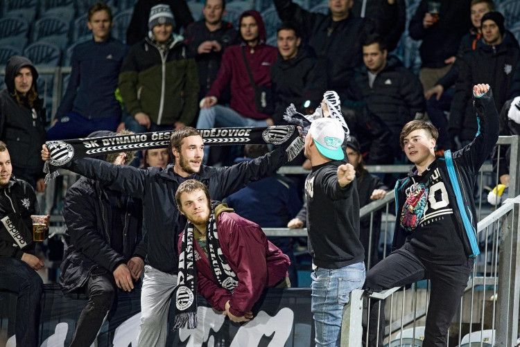 Dynamo nedalo Mladé Boleslavi šanci.: Dynamo nedalo Mladé Boleslavi šanci