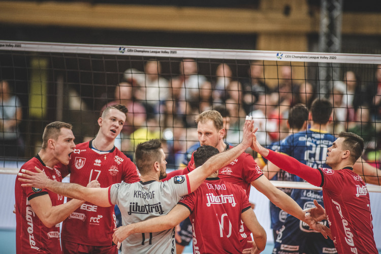 Jihostroj doma nastoupil proti největším hvězdám světového volejbalu