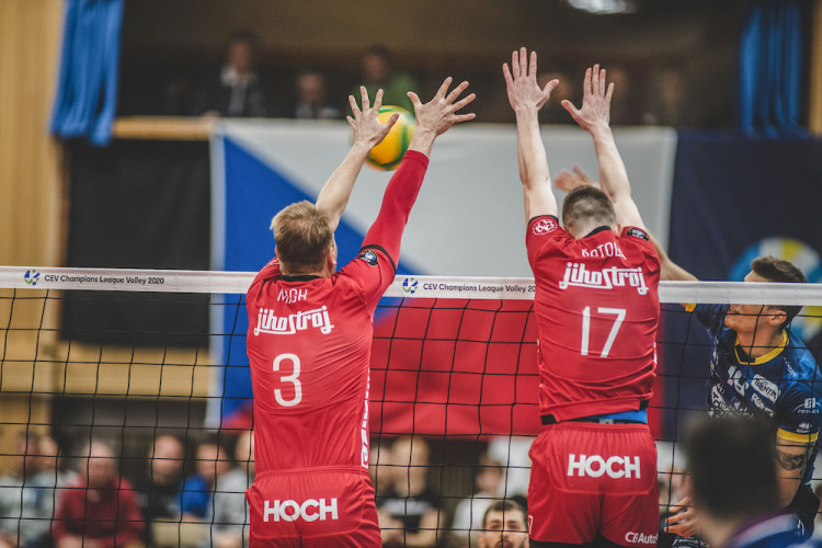 Jihostroj doma nastoupil proti největším hvězdám světového volejbalu